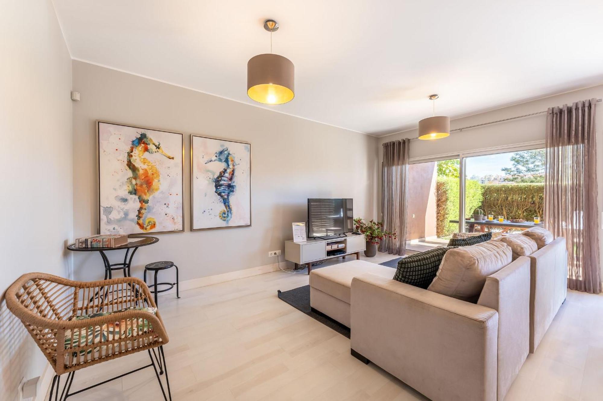 Serene Ocean 1 Bdr Apartment With Patio By Lovelystay Portimão Dış mekan fotoğraf