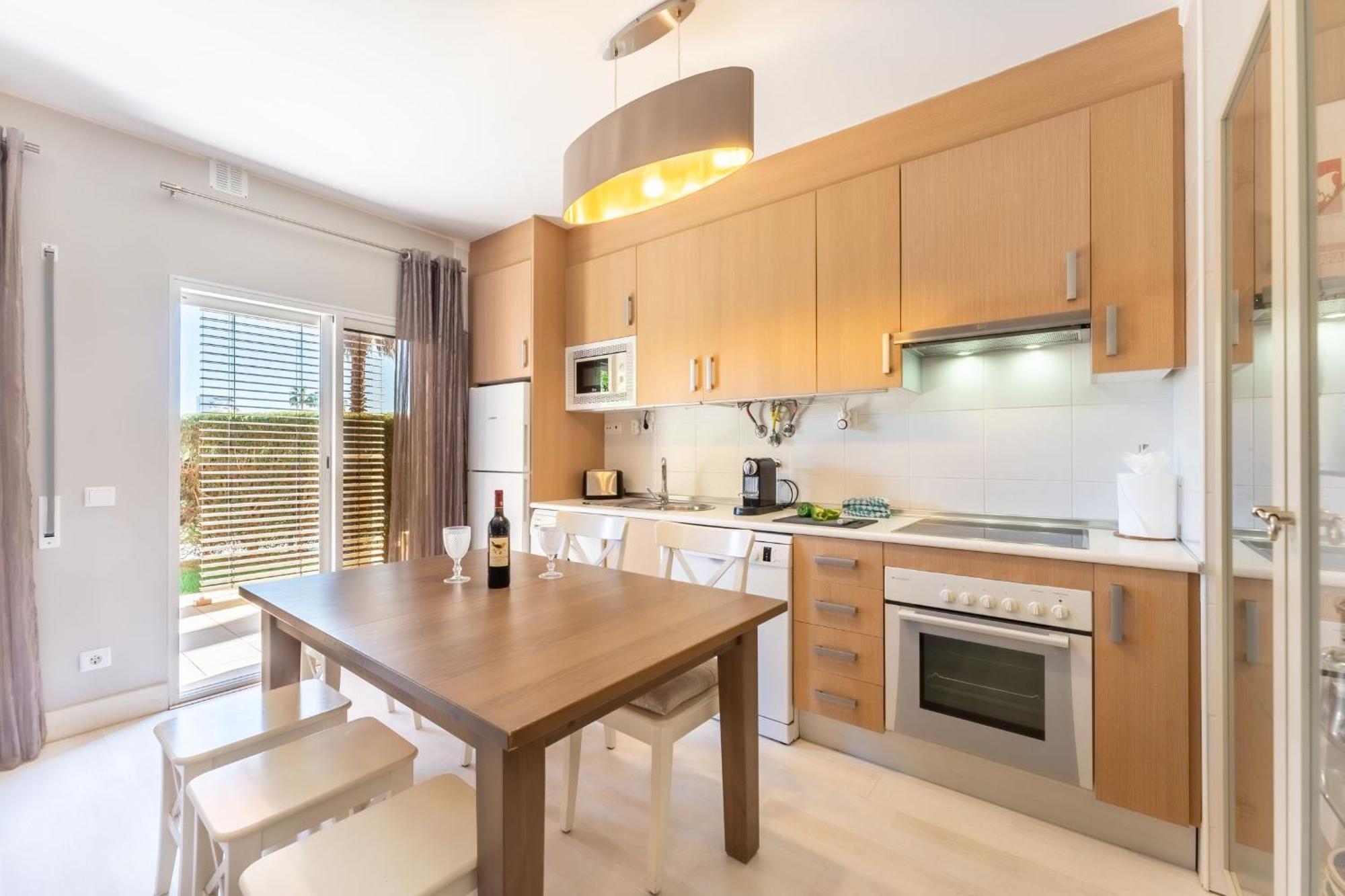 Serene Ocean 1 Bdr Apartment With Patio By Lovelystay Portimão Dış mekan fotoğraf